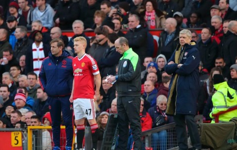 开云官网首页-太阳报：前曼联中场转行当旅行社经纪人，曾和拉师傅一同亮相